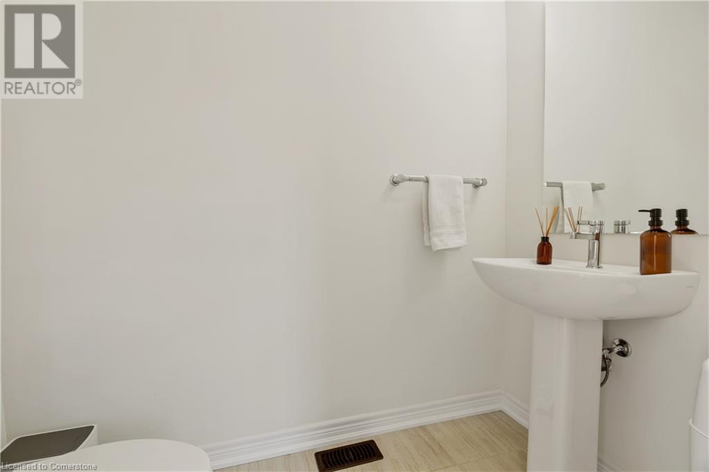 10 Birmingham Drive Unit# 18, Cambridge, Ontario  N1R 0C6 - Photo 18 - 40754310