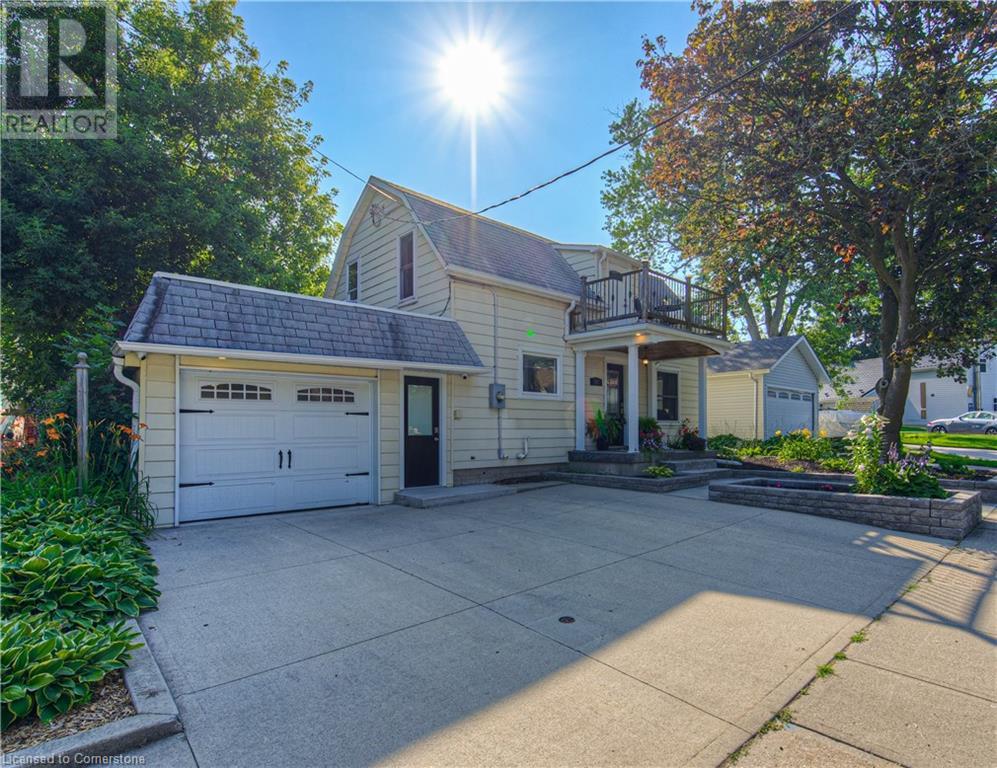 12 Queen Street, Baden, Ontario  N3A 2N1 - Photo 2 - 40754358