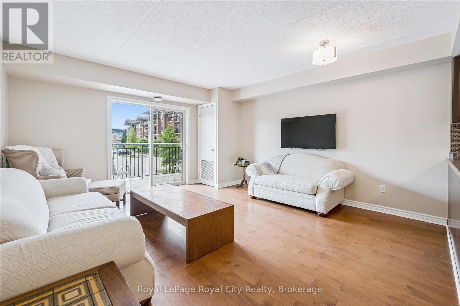 212 - 37 Goodwin Drive, Guelph, Ontario  N1L 0E6 - Photo 7 - X12306946