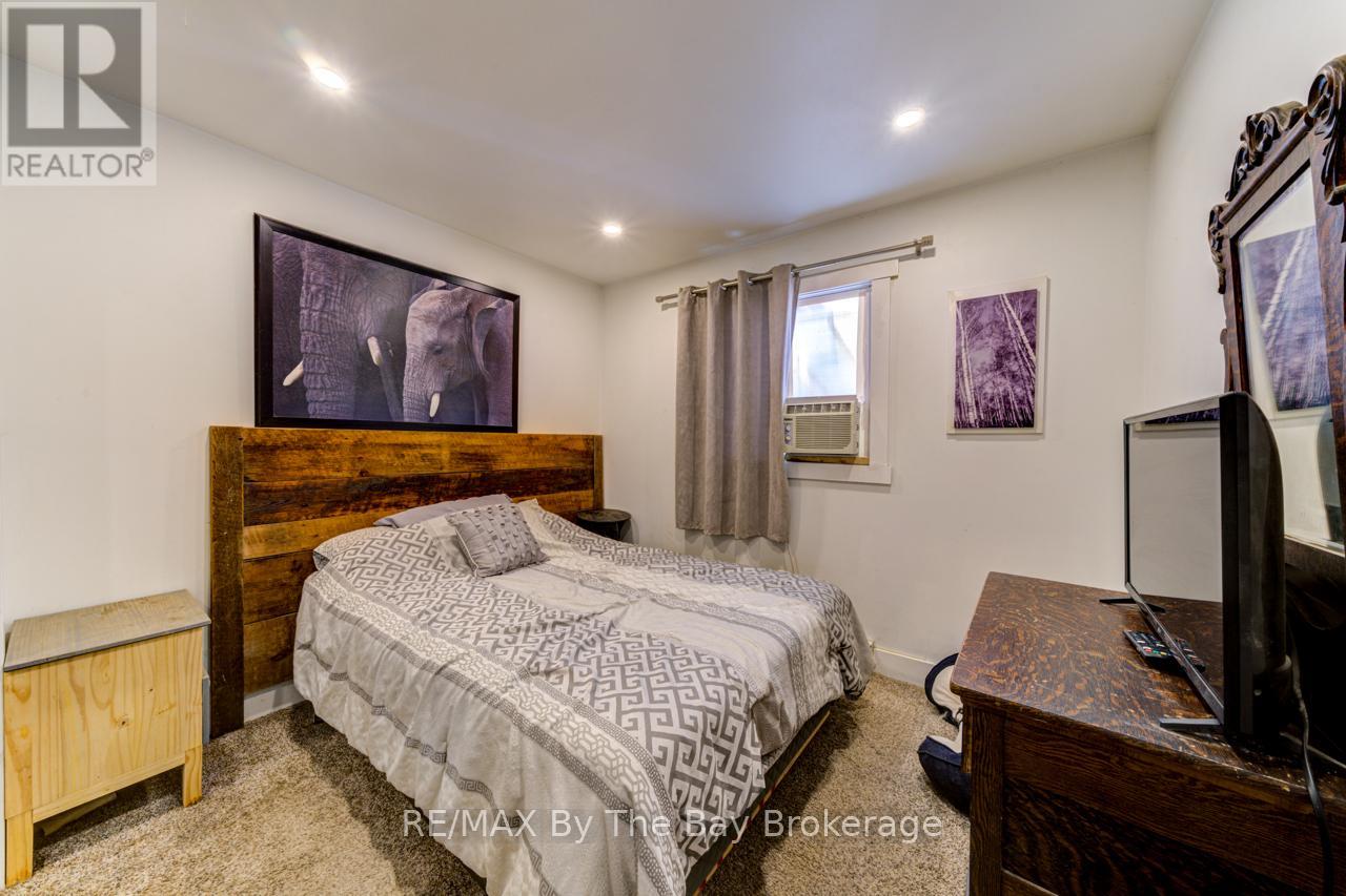 6 Beech Wood Road, Oro-Medonte, Ontario  L4M 4Y8 - Photo 6 - S12307226