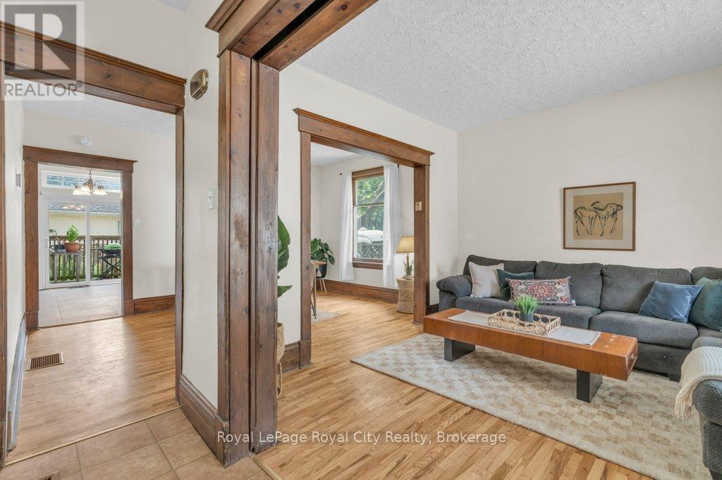 159 York Road, Guelph, Ontario  N1E 3G1 - Photo 11 - X12307117