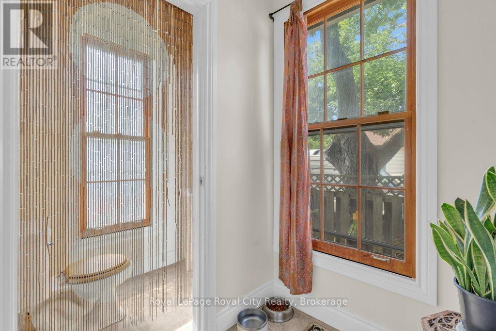 159 York Road, Guelph, Ontario  N1E 3G1 - Photo 21 - X12307117