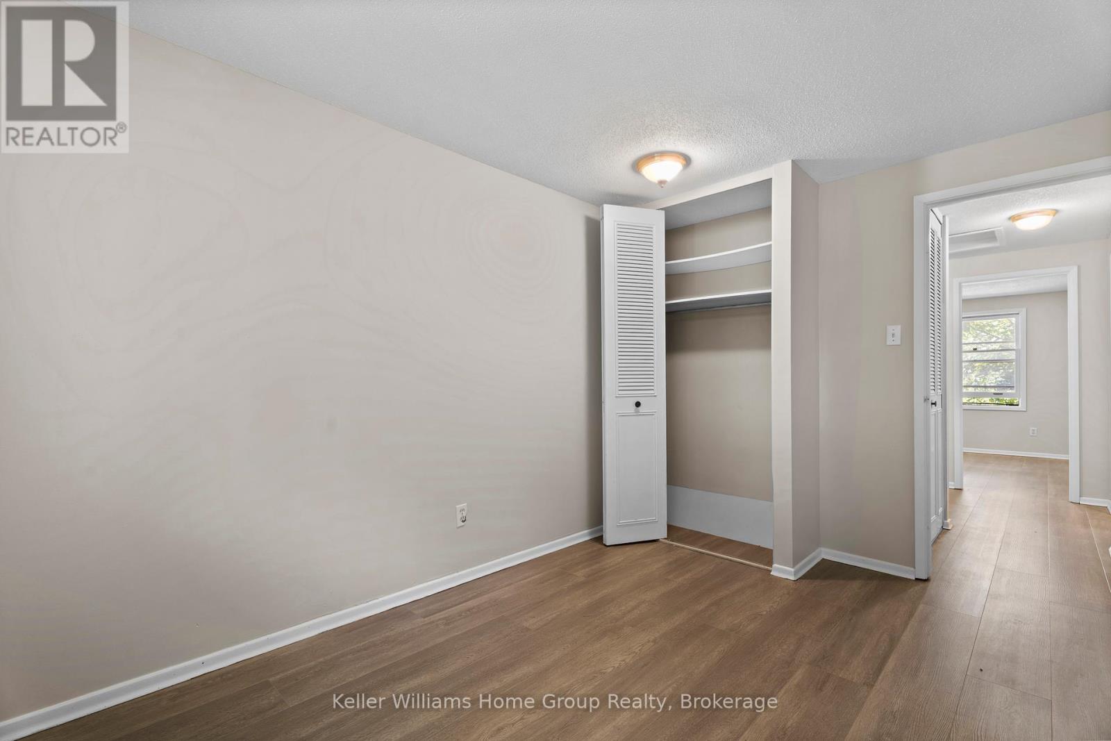 531 Strasburg Road, Kitchener, Ontario  N2E 1P1 - Photo 22 - X12307126
