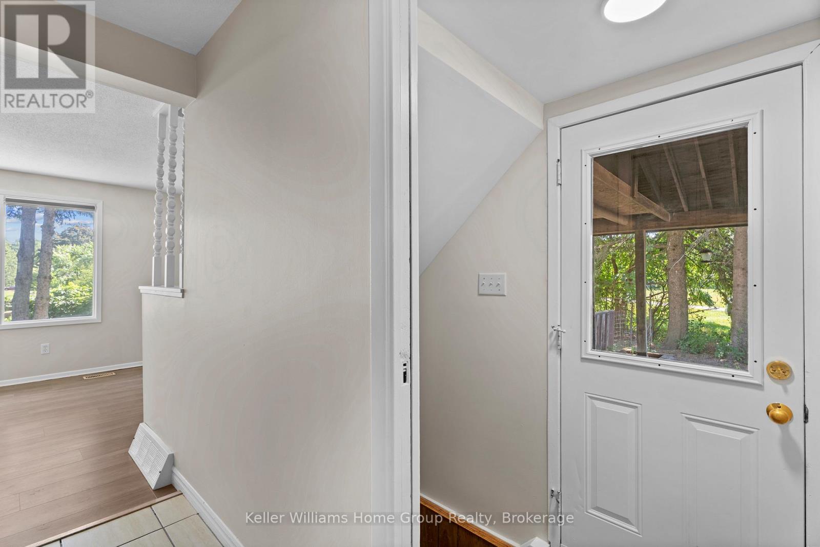 531 Strasburg Road, Kitchener, Ontario  N2E 1P1 - Photo 23 - X12307126