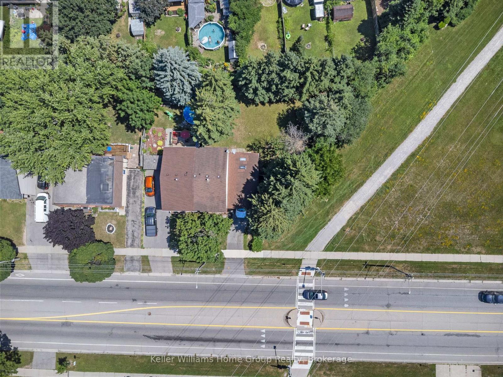 531 Strasburg Road, Kitchener, Ontario  N2E 1P1 - Photo 37 - X12307126