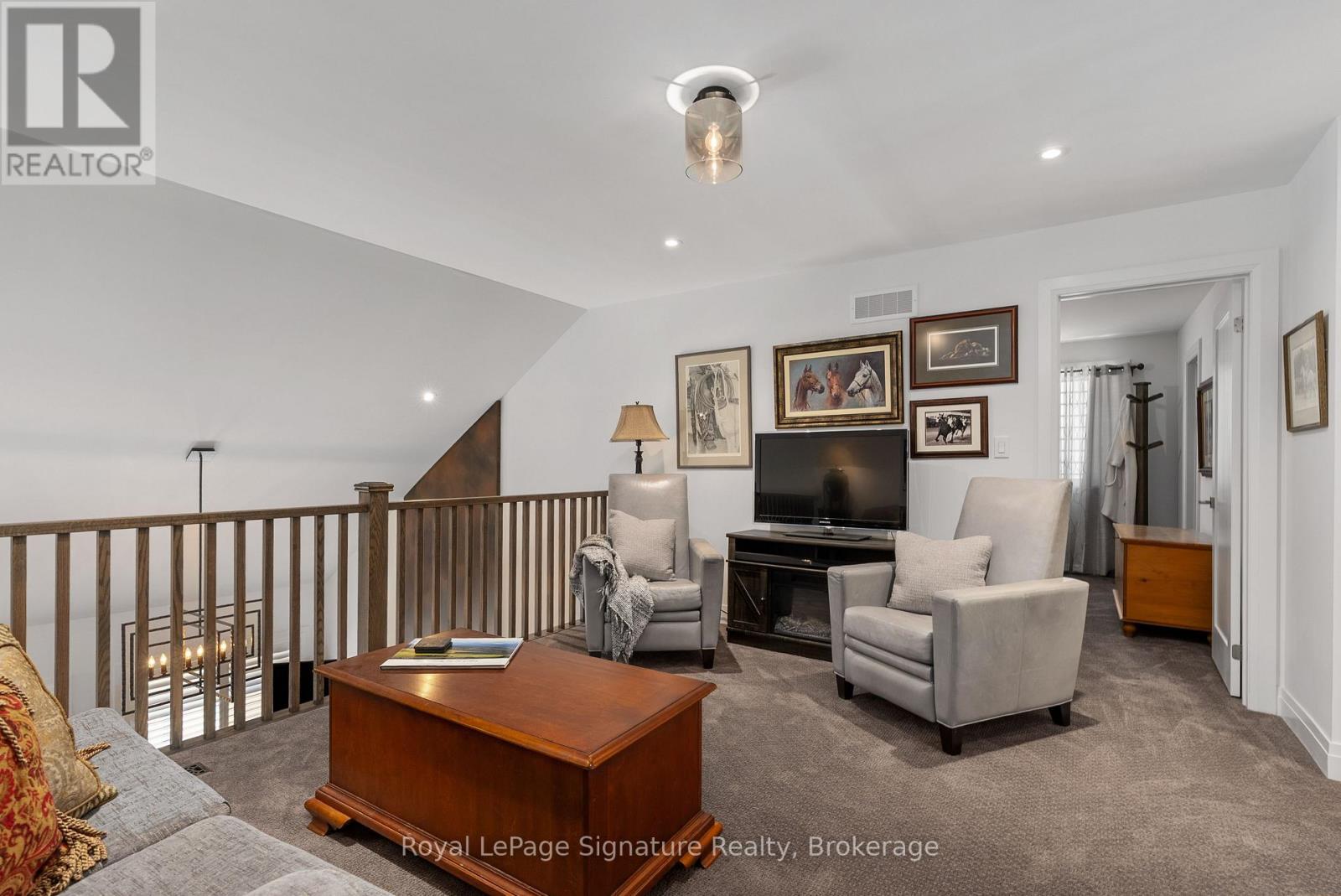 104 Clippers Lane, Blue Mountains, Ontario  N0H 2P0 - Photo 23 - X12307139
