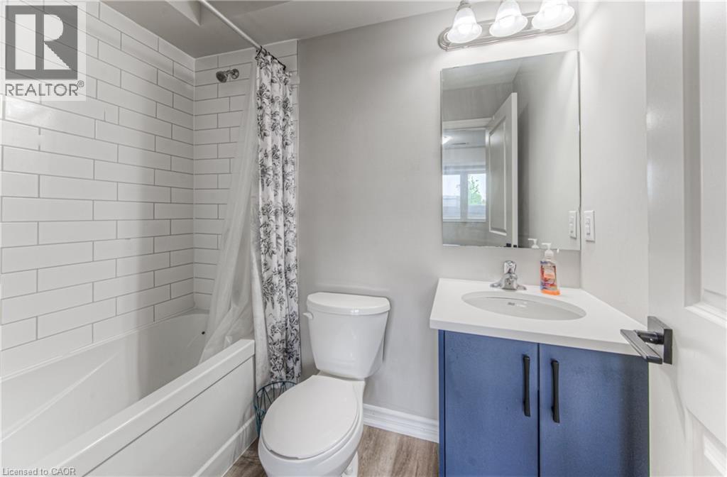 253 Chapel Hill Drive, Kitchener, Ontario  N2R 0S4 - Photo 20 - 40737363