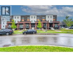 253 CHAPEL HILL Drive, Kitchener, Ontario