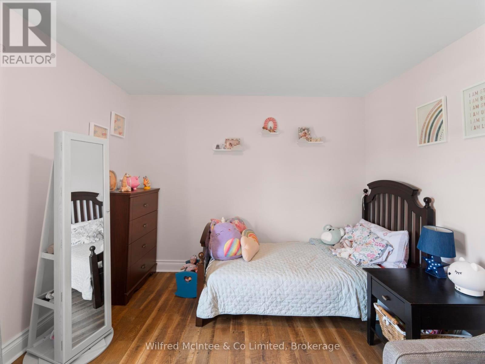 938 Old Durham Road, Brockton, Ontario  N0G 2V0 - Photo 22 - X12307440