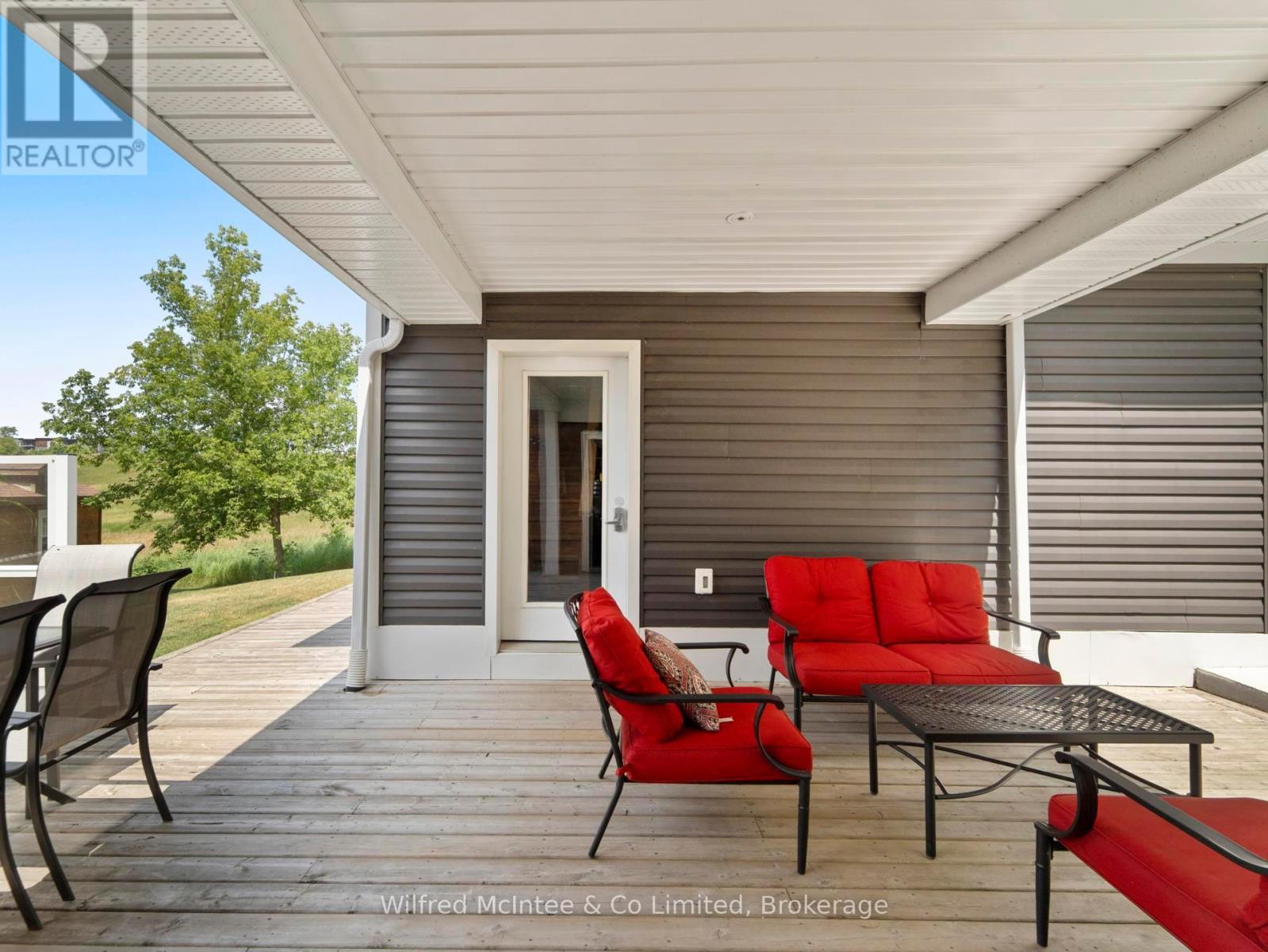 938 Old Durham Road, Brockton, Ontario  N0G 2V0 - Photo 33 - X12307440