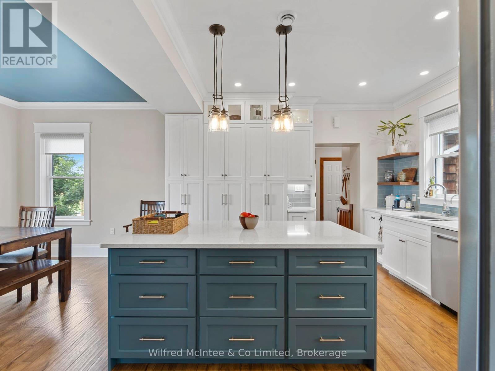 938 Old Durham Road, Brockton, Ontario  N0G 2V0 - Photo 43 - X12307440