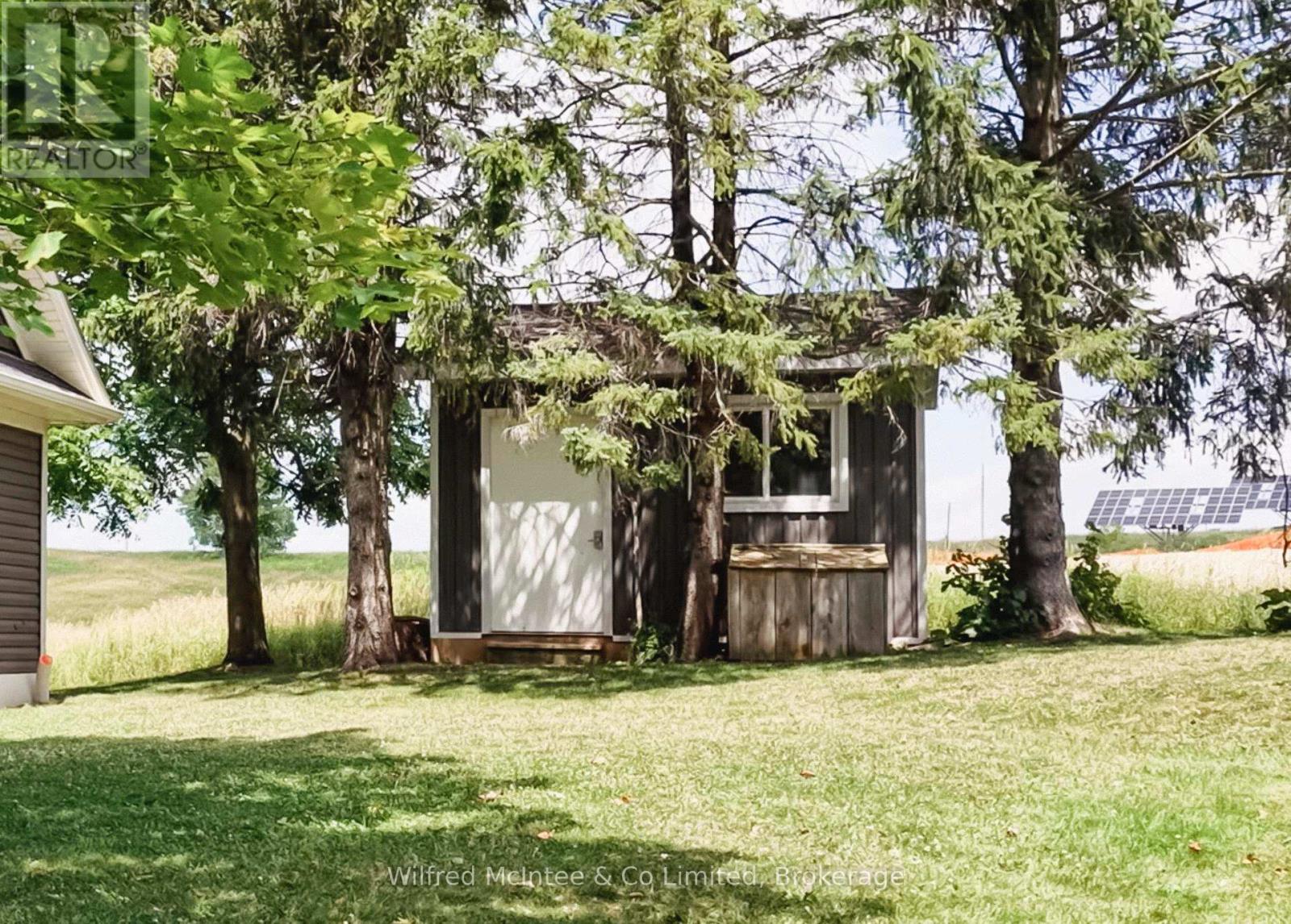 938 Old Durham Road, Brockton, Ontario  N0G 2V0 - Photo 48 - X12307440