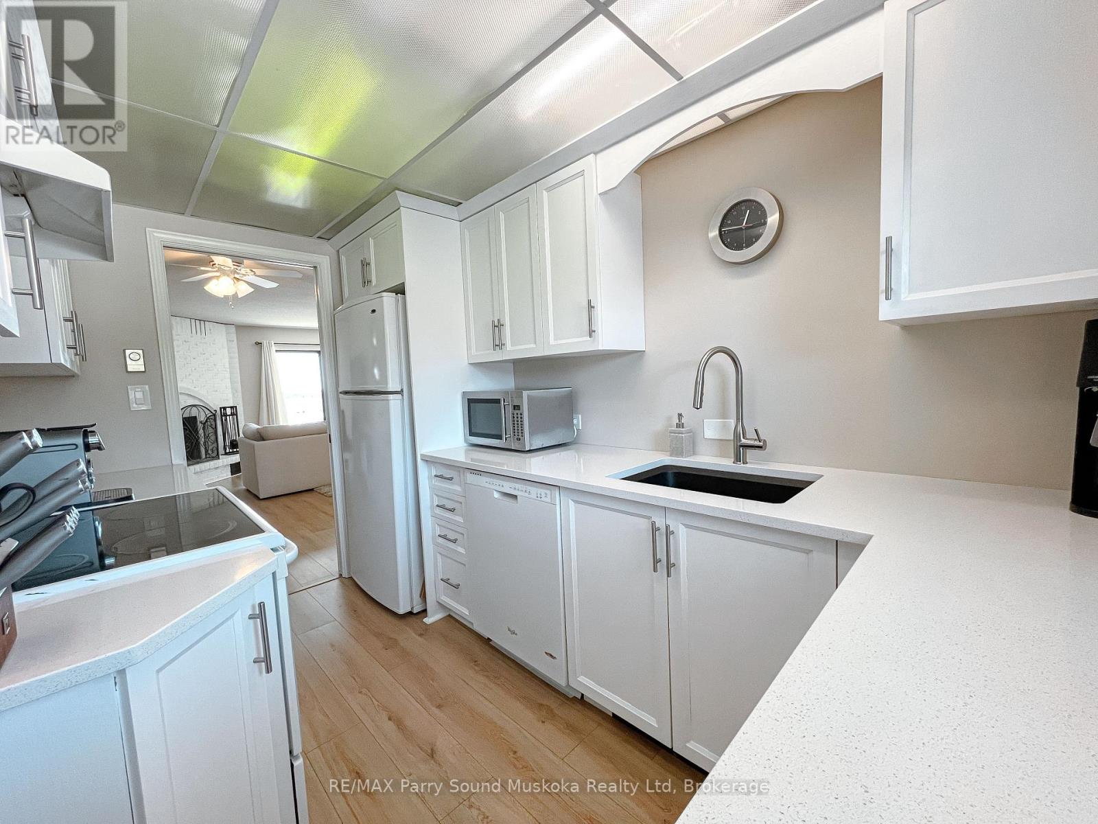2c - 20 Ryder Drive, Mcdougall, Ontario  P2A 2W9 - Photo 12 - X12307479
