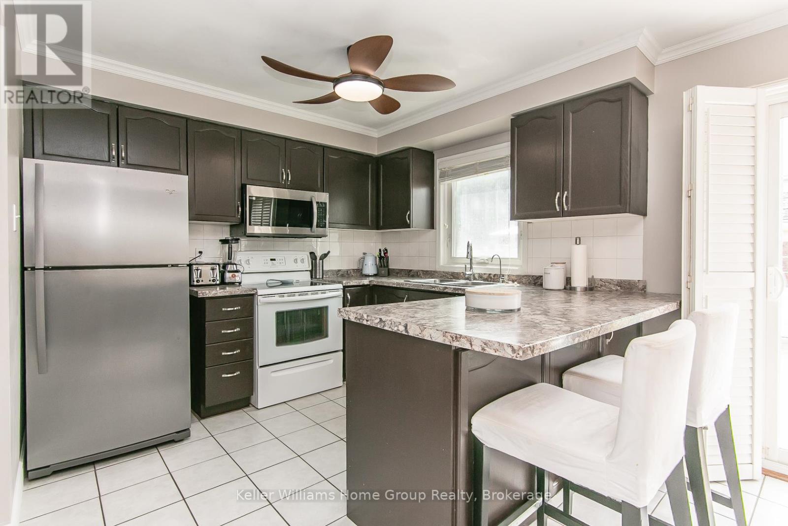 334 Christopher Drive, Cambridge, Ontario  N1P 1B9 - Photo 14 - X12307573