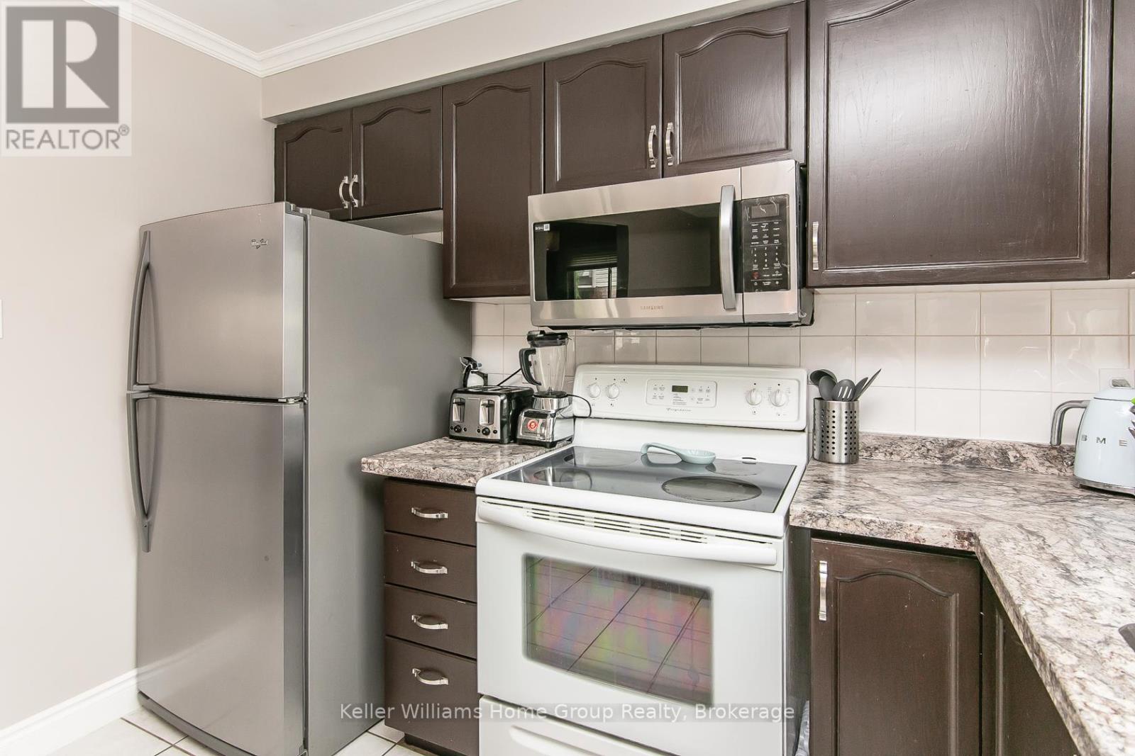 334 Christopher Drive, Cambridge, Ontario  N1P 1B9 - Photo 17 - X12307573