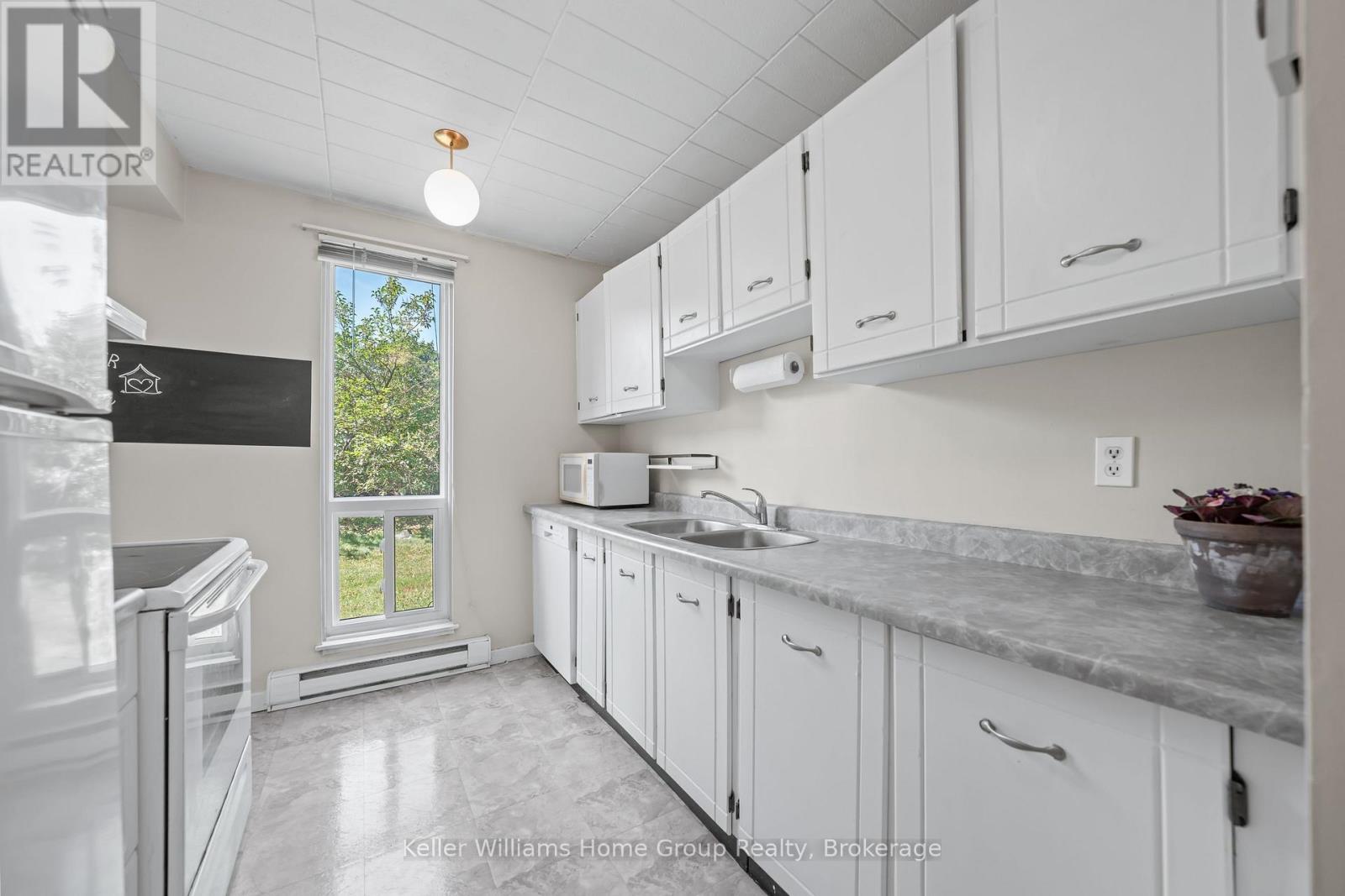 204 - 9 Ajax Street, Guelph, Ontario  N1H 2A9 - Photo 7 - X12307609