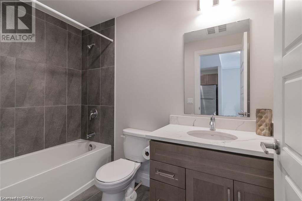 5 Wake Robin Drive Unit# 108, Kitchener, Ontario  N2E 0H6 - Photo 8 - 40754607