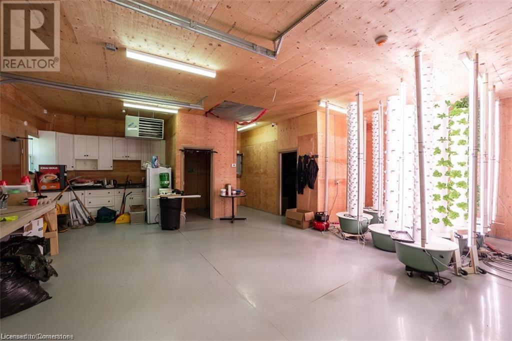 5463 Chippewa Road E Unit# Garage, Glanbrook, Ontario  L0R 1W0 - Photo 5 - 40743122