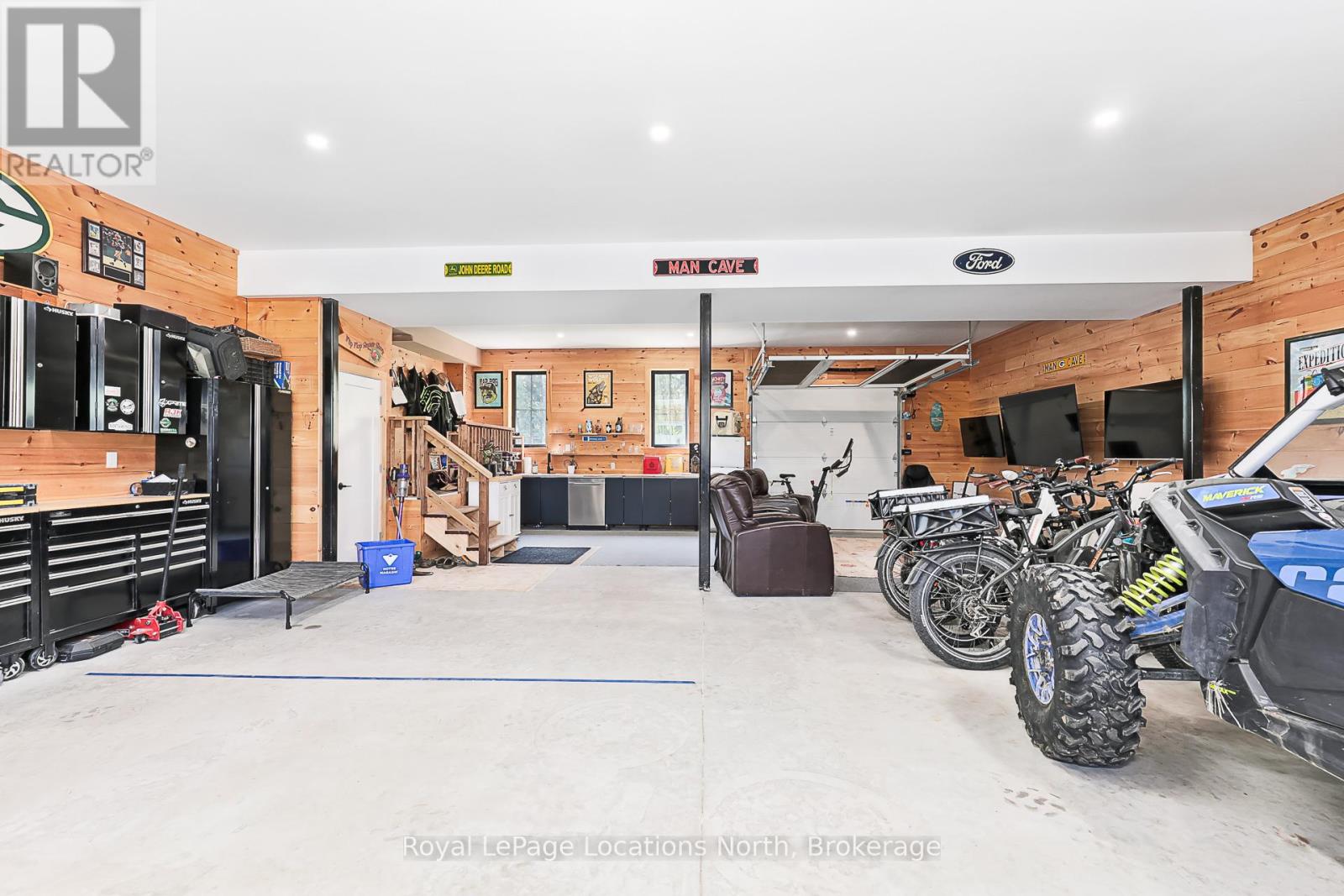 39 Silvercreek Drive, Collingwood, Ontario  L9Y 4W9 - Photo 42 - S12308158