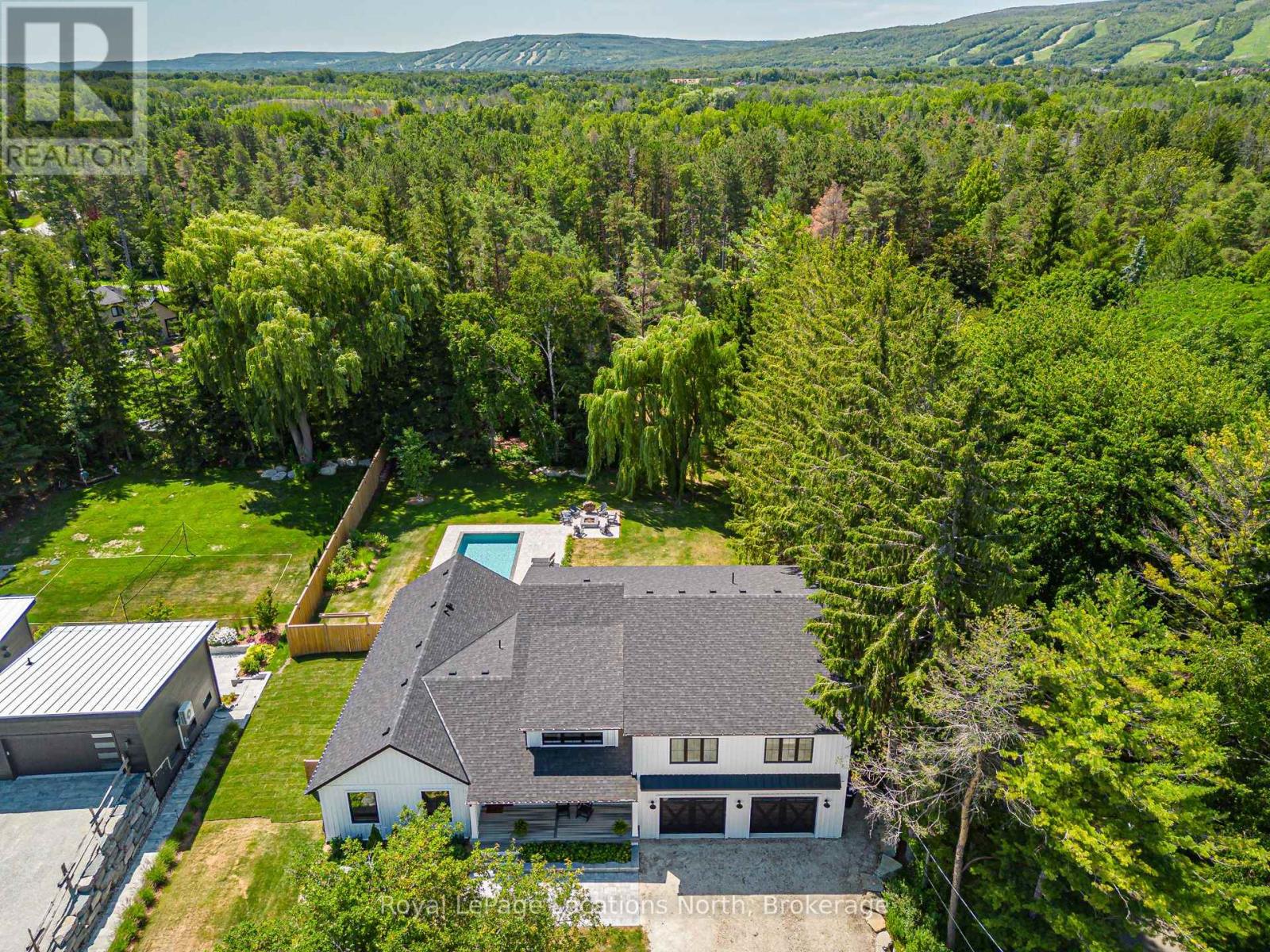 39 Silvercreek Drive, Collingwood, Ontario  L9Y 4W9 - Photo 8 - S12308158