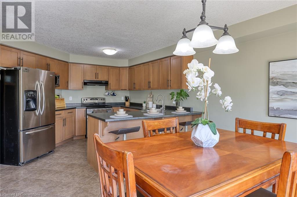 386 Champlain Avenue, Woodstock, Ontario  N4V 0B3 - Photo 13 - 40754170