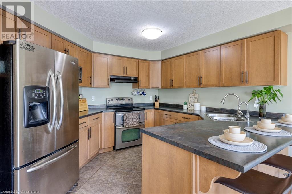 386 Champlain Avenue, Woodstock, Ontario  N4V 0B3 - Photo 14 - 40754170