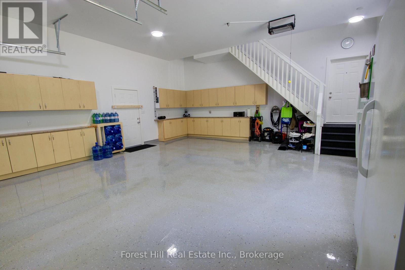 142 Himbury Lane, Kearney, Ontario  P0A 1M0 - Photo 46 - X12308320
