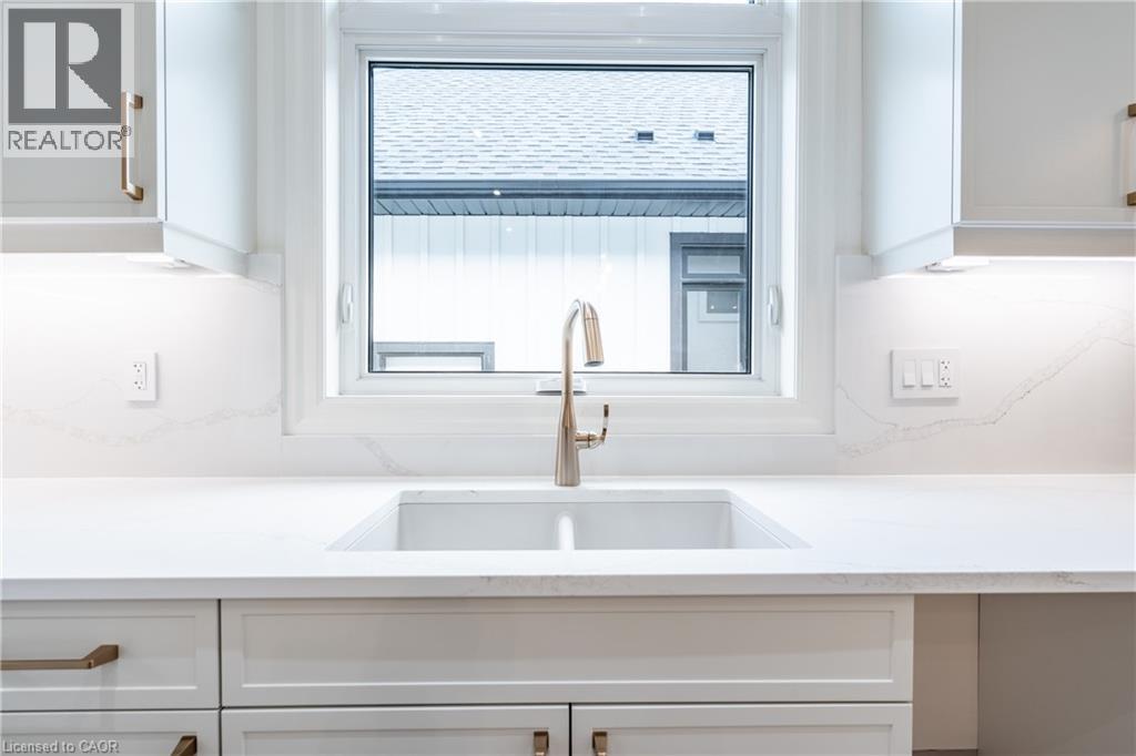 21 Oakley Drive, Niagara-On-The-Lake, Ontario  L0S 1N0 - Photo 14 - 40754293