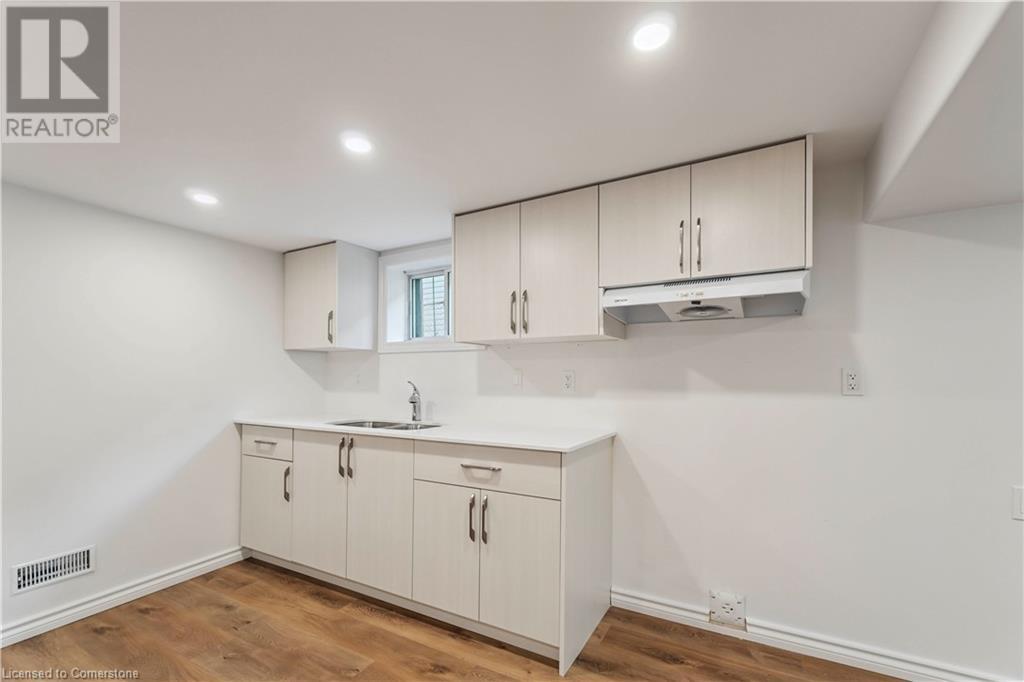 387 Weir Street N, Hamilton, Ontario  L8H 5G6 - Photo 26 - 40754920