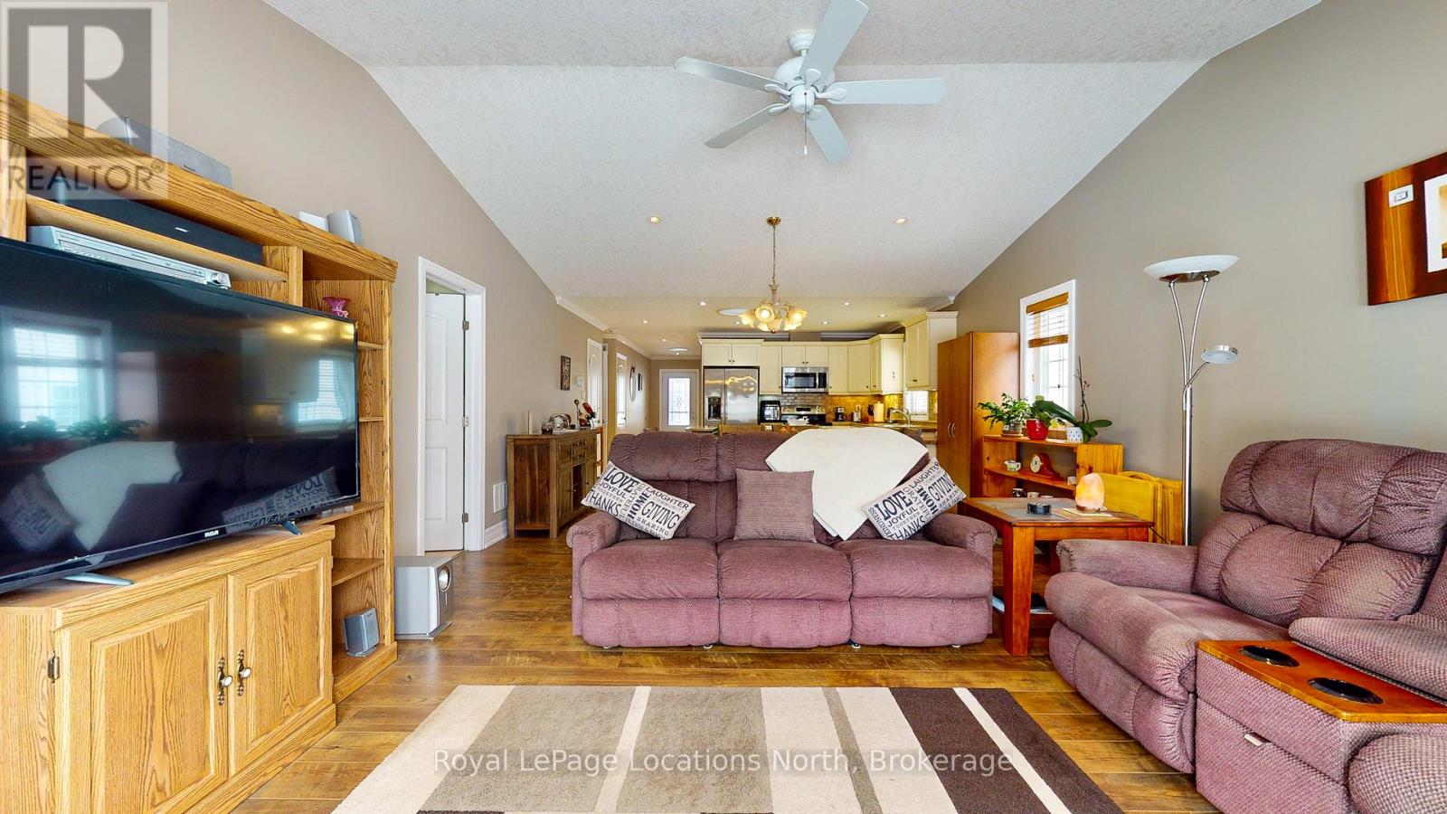 54 New York Avenue, Wasaga Beach, Ontario  L9Z 3A8 - Photo 27 - S12308817