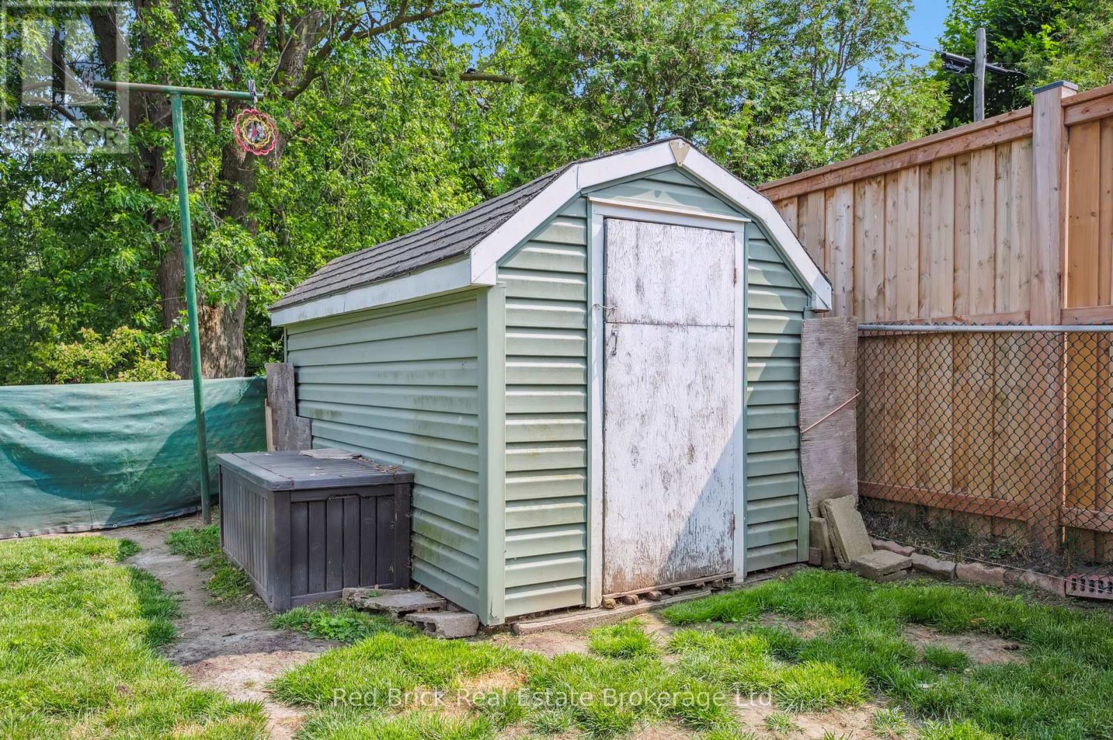 28 Barton Street, Guelph, Ontario  N1H 1M3 - Photo 19 - X12308948