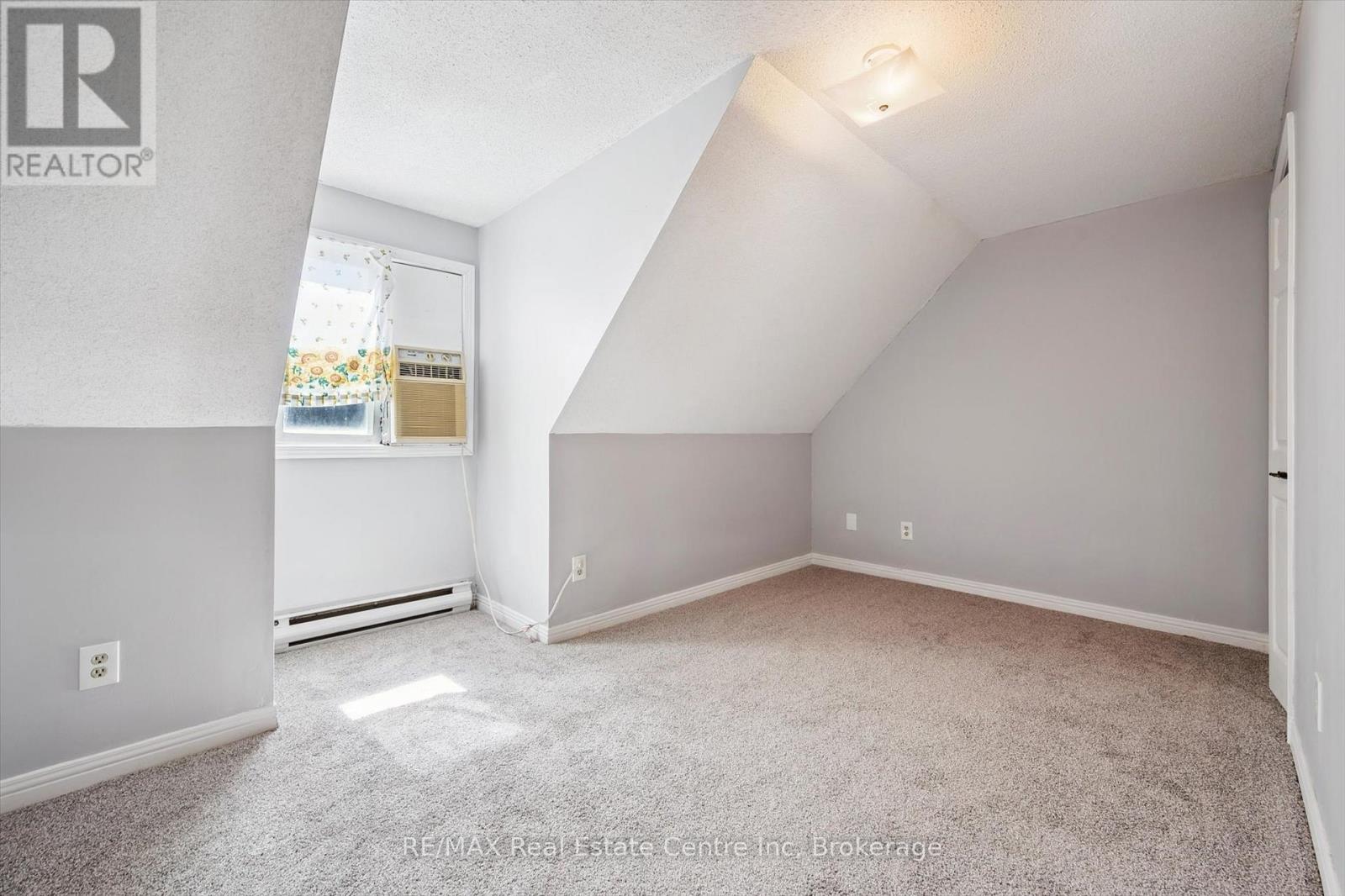 177 Ironwood Road, Guelph, Ontario  N1G 3P5 - Photo 19 - X12309005