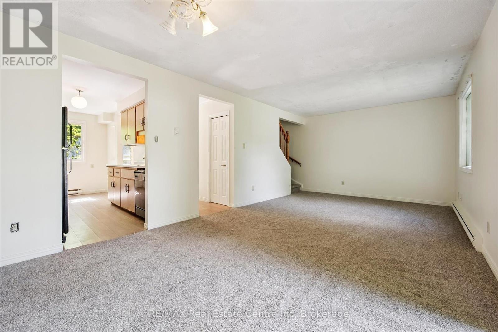 177 Ironwood Road, Guelph, Ontario  N1G 3P5 - Photo 9 - X12309005