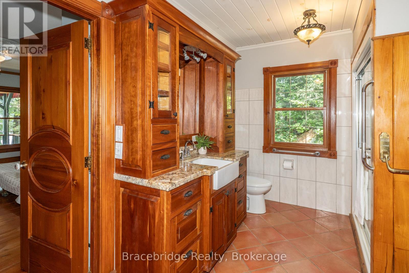 1568 Milne Road, Bracebridge, Ontario  P1L 1X1 - Photo 14 - X12309078