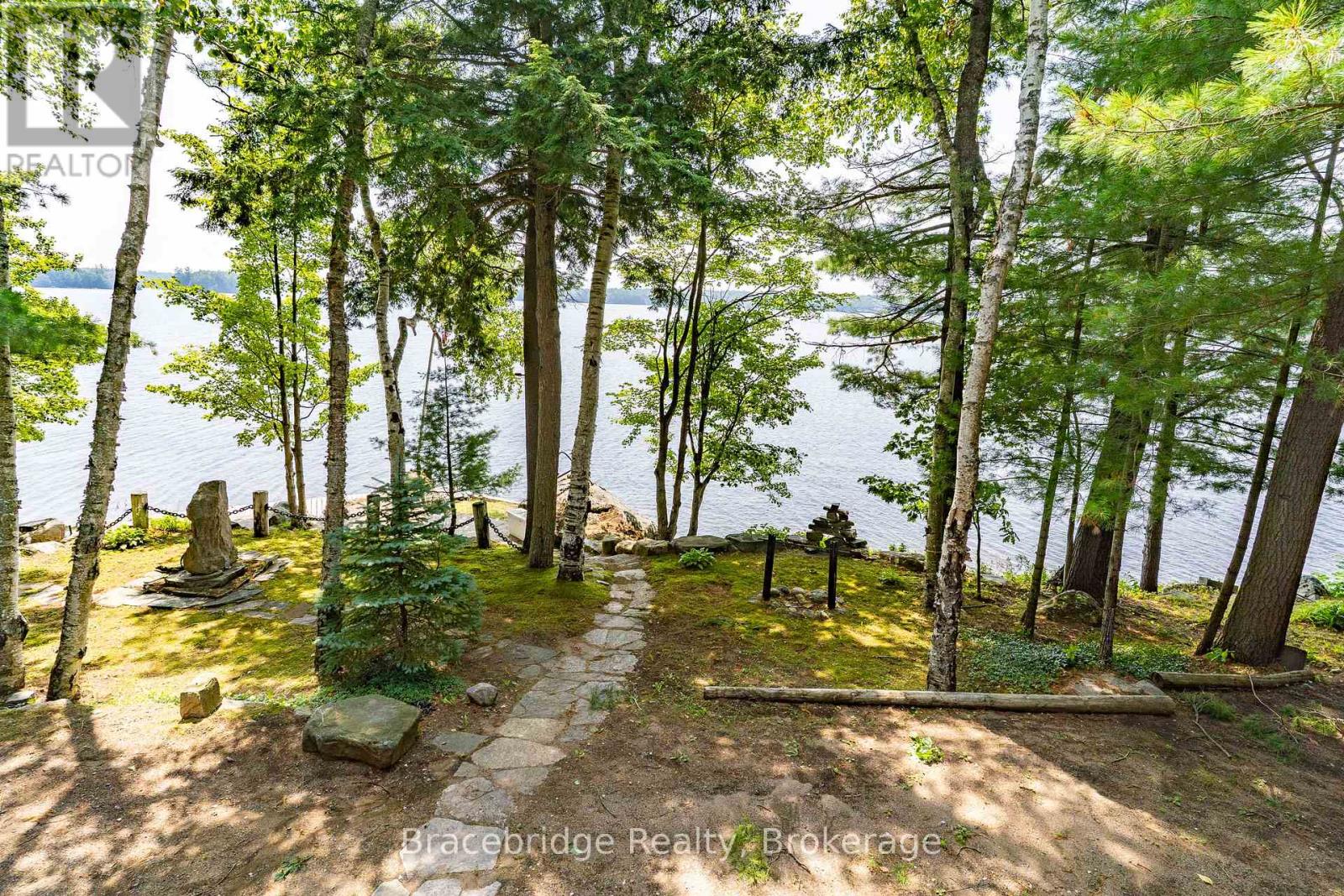 1568 Milne Road, Bracebridge, Ontario  P1L 1X1 - Photo 3 - X12309078