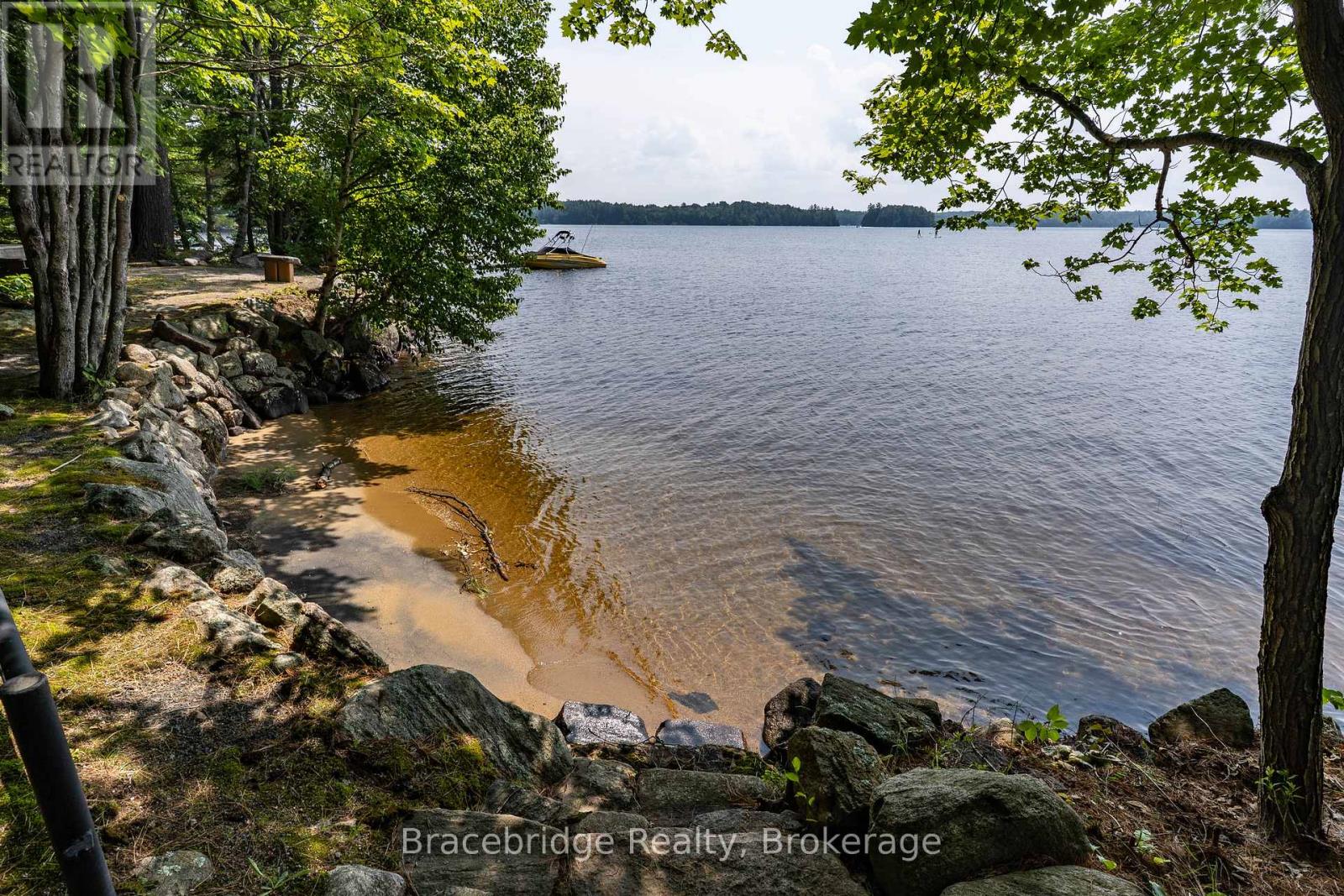 1568 Milne Road, Bracebridge, Ontario  P1L 1X1 - Photo 6 - X12309078