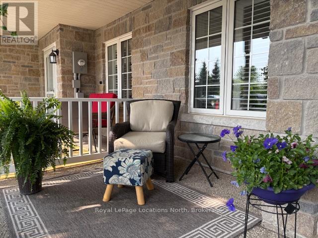 56 Garden Grove Crescent, Wasaga Beach, Ontario  L9Z 0E6 - Photo 4 - S12309112