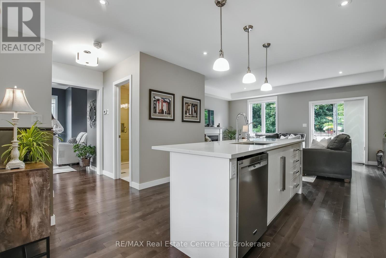 16 - 72 York Road, Guelph, Ontario  N1E 0M3 - Photo 12 - X12309109
