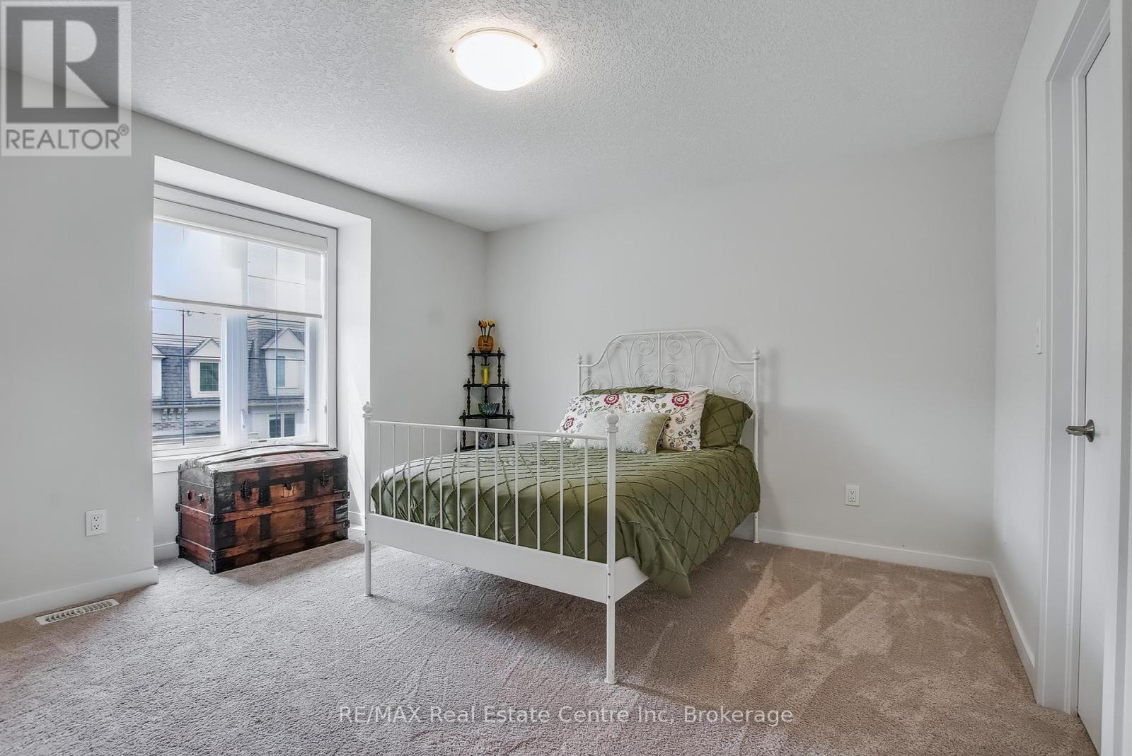 16 - 72 York Road, Guelph, Ontario  N1E 0M3 - Photo 24 - X12309109