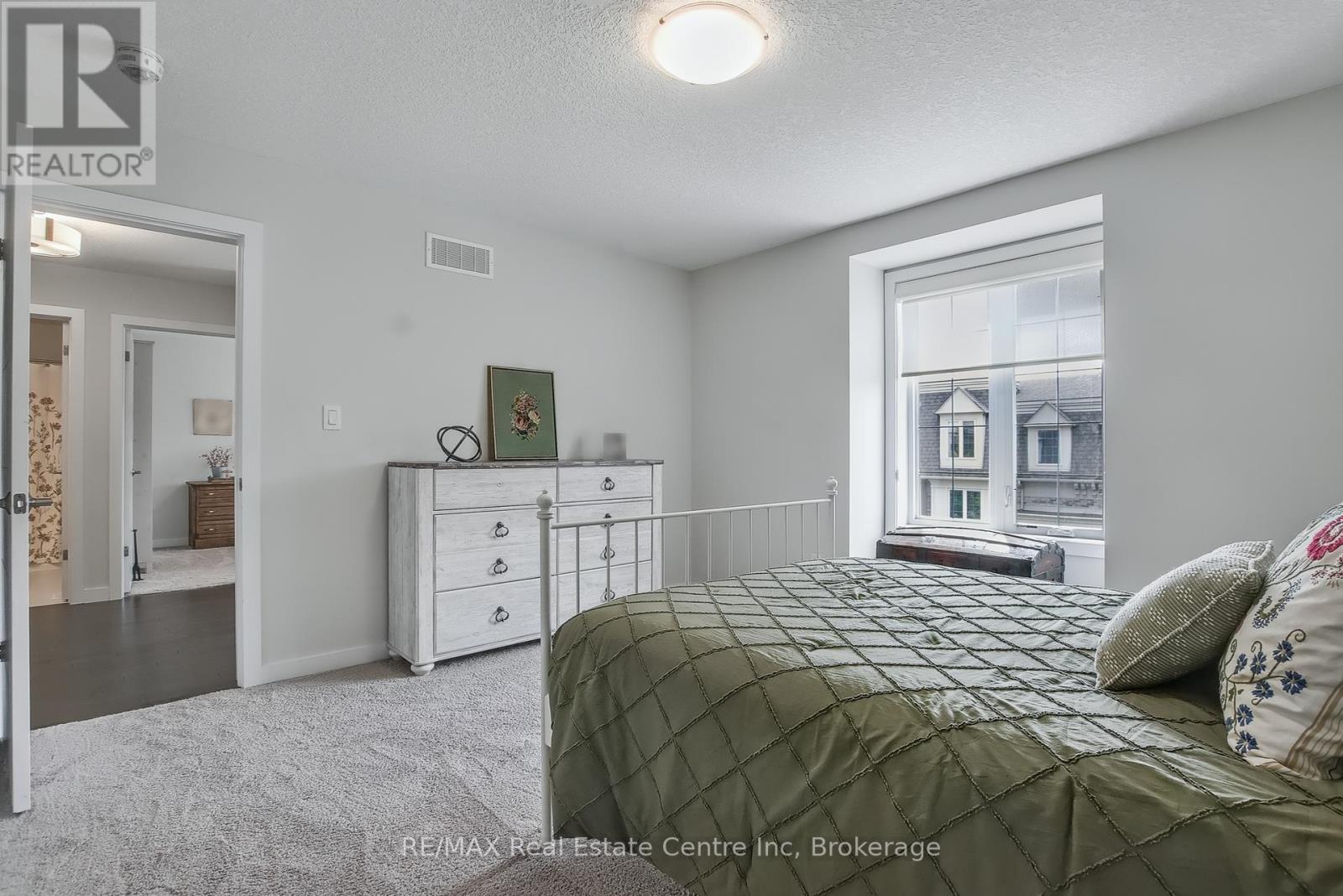 16 - 72 York Road, Guelph, Ontario  N1E 0M3 - Photo 25 - X12309109