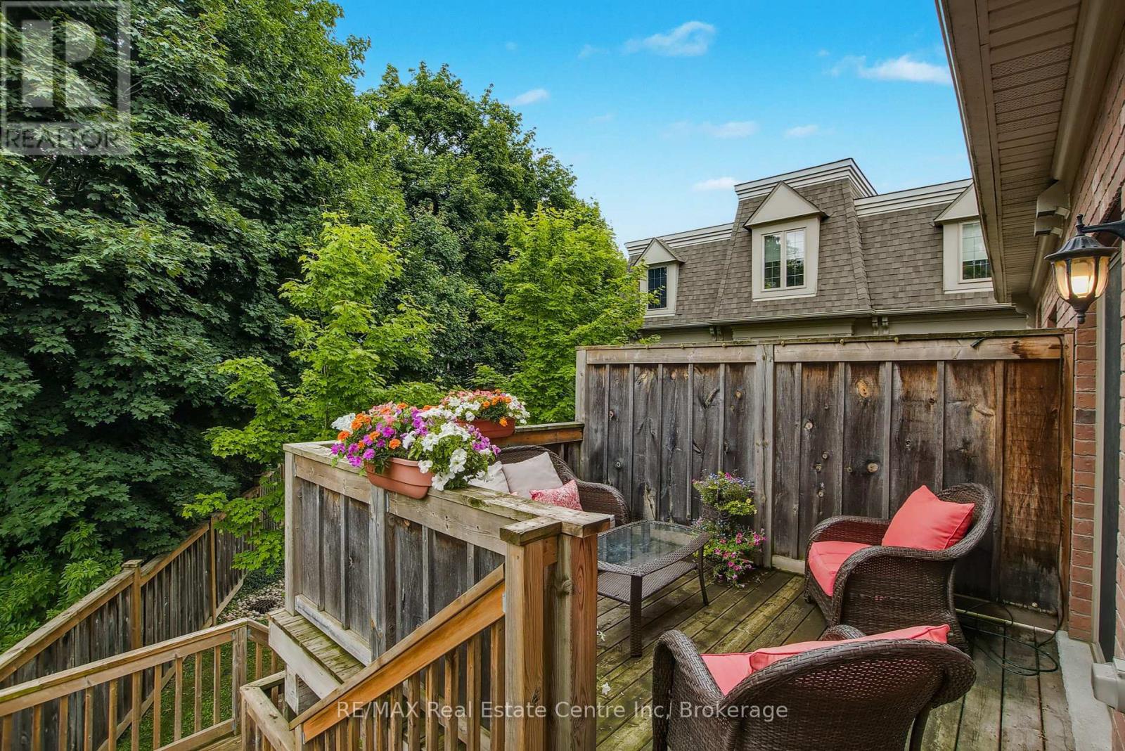 16 - 72 York Road, Guelph, Ontario  N1E 0M3 - Photo 33 - X12309109