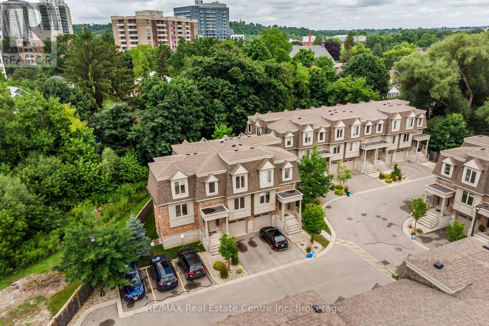 16 - 72 York Road, Guelph, Ontario  N1E 0M3 - Photo 37 - X12309109
