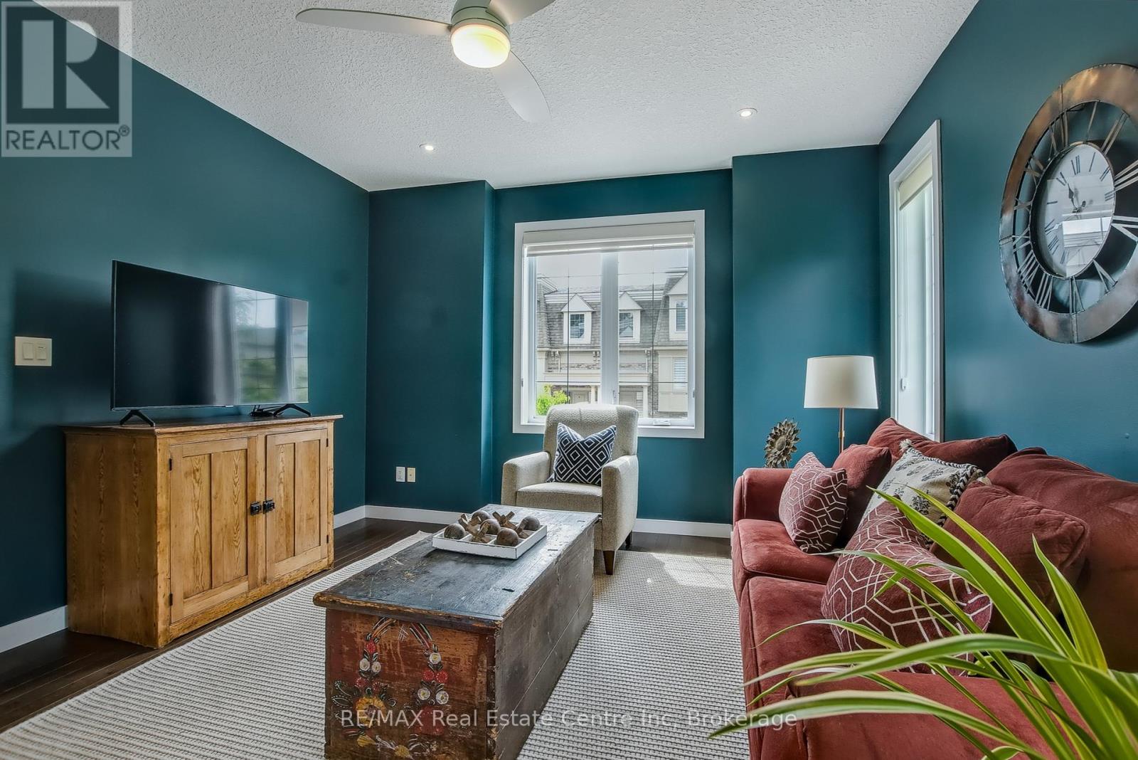 16 - 72 York Road, Guelph, Ontario  N1E 0M3 - Photo 8 - X12309109