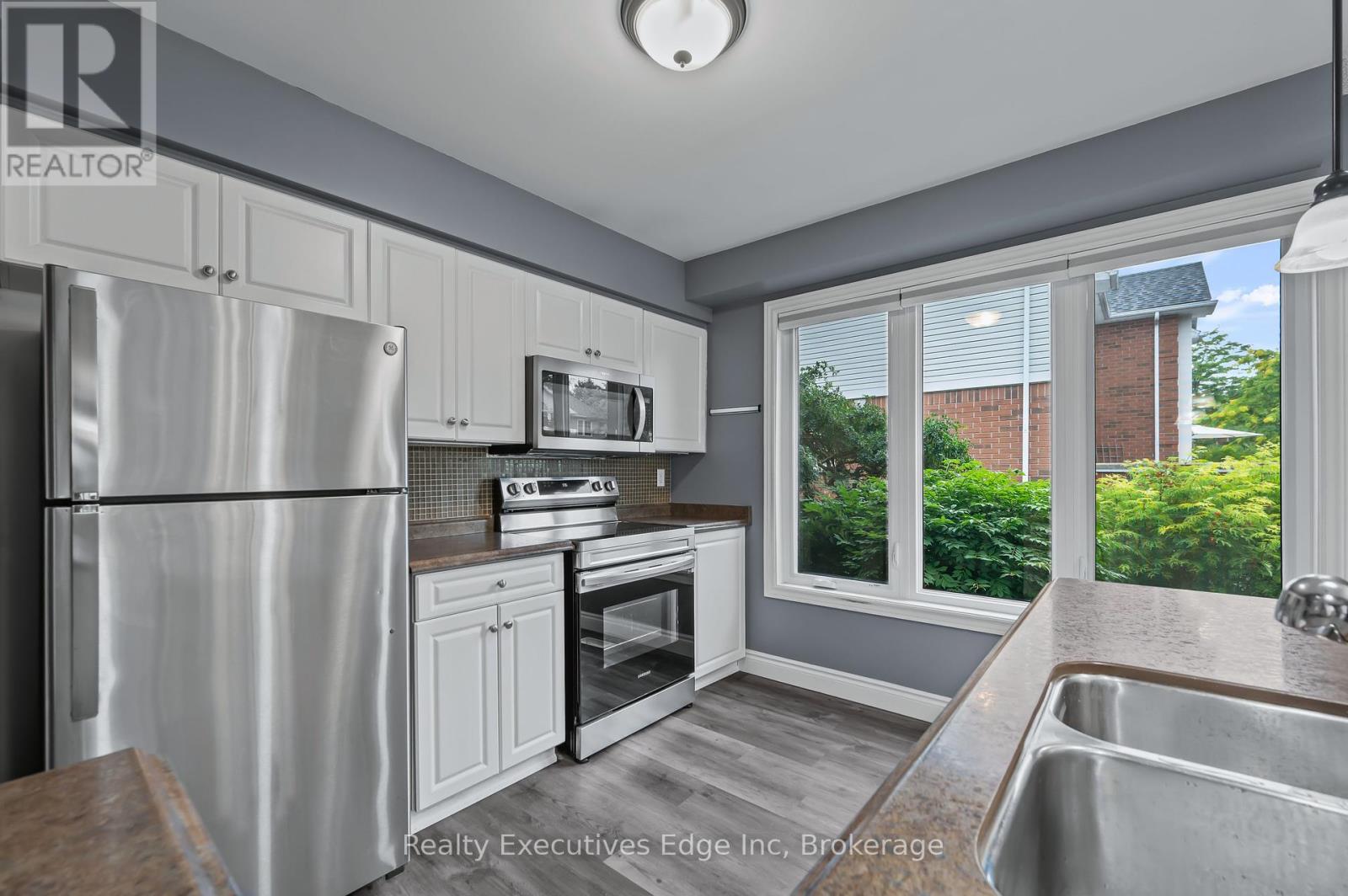 50 - 941 Gordon Street, Guelph, Ontario  N1G 4R9 - Photo 18 - X12309222