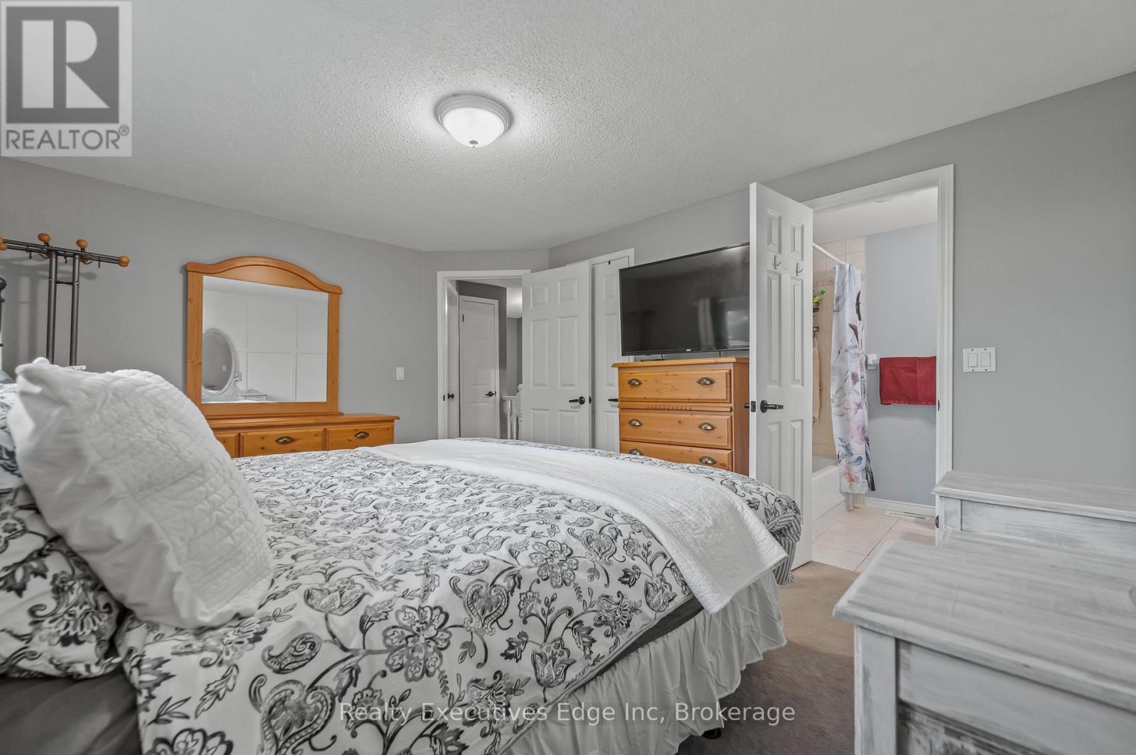 50 - 941 Gordon Street, Guelph, Ontario  N1G 4R9 - Photo 29 - X12309222