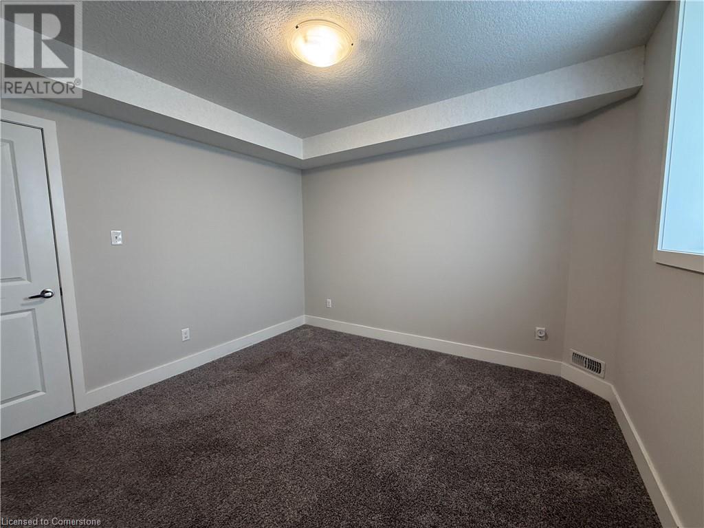 401 Greenfield Avenue Unit# B, Kitchener, Ontario  N2C 1E6 - Photo 13 - 40754669
