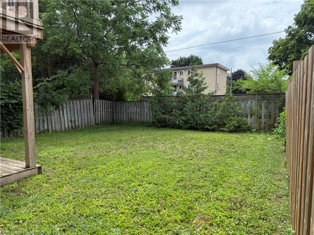 401 Greenfield Avenue Unit# B, Kitchener, Ontario  N2C 1E6 - Photo 20 - 40754669