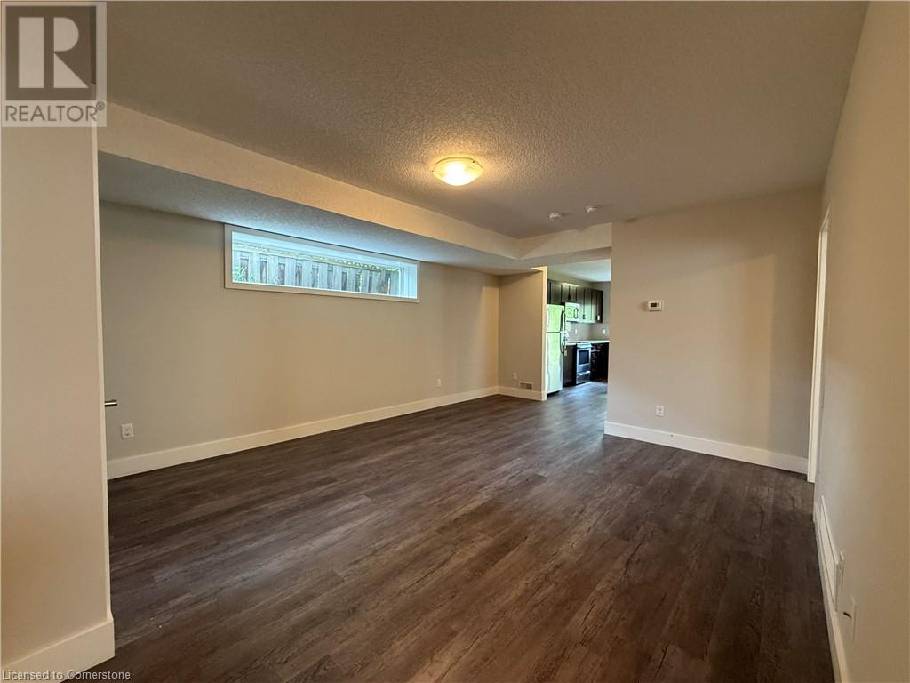 401 Greenfield Avenue Unit# B, Kitchener, Ontario  N2C 1E6 - Photo 5 - 40754669