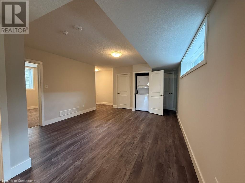 401 Greenfield Avenue Unit# B, Kitchener, Ontario  N2C 1E6 - Photo 8 - 40754669
