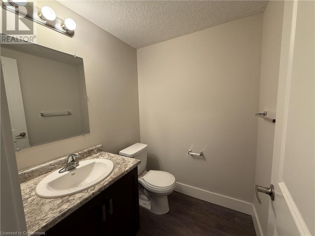 401 Greenfield Avenue Unit# B, Kitchener, Ontario  N2C 1E6 - Photo 9 - 40754669